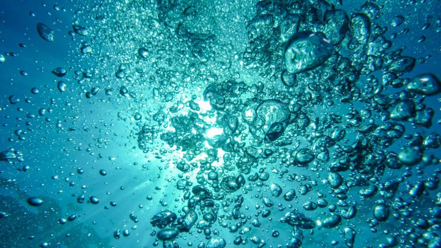 I 3 migliori suggerimenti per prevenire la formazione di bolle  d'aria nel fluido